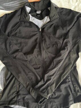 Victoria’s Secret VSX Blk Perforated Logo Athletic Zip Jacket Medium Athleisure